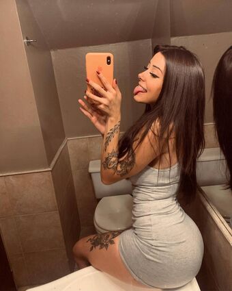 sofievanns Голі Зливи OnlyFans Фото 18