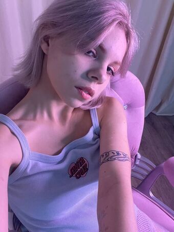 Soft Aura Голі Зливи OnlyFans Фото 6