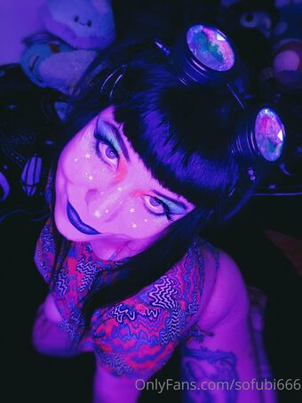 sofubi666 Голі Зливи OnlyFans Фото 8