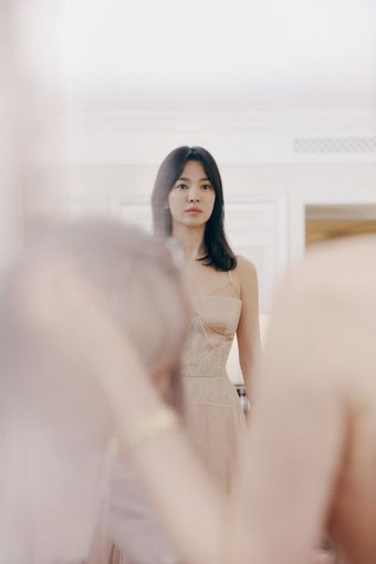 Song Hye-kyo Голі Зливи OnlyFans Фото 1