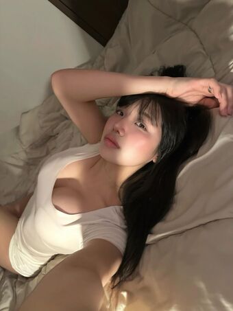 sonyearin Голі Зливи OnlyFans Фото 21
