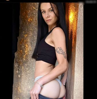 Sophie208-666 Голі Зливи OnlyFans Фото 80