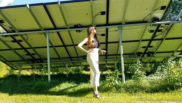 spiralgirl Голі Зливи OnlyFans Фото 6