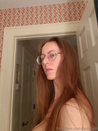 spiralgirl Голі Зливи OnlyFans Фото 16