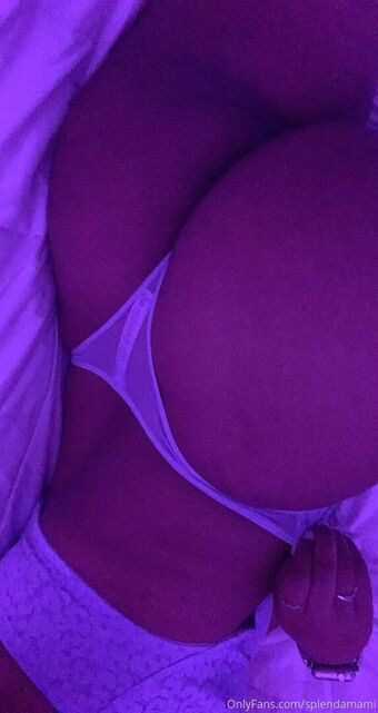 splendamami Голі Зливи OnlyFans Фото 28