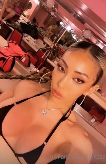 splitzzz Голі Зливи OnlyFans Фото 4
