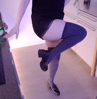 SquChan Голі Зливи OnlyFans Фото 30