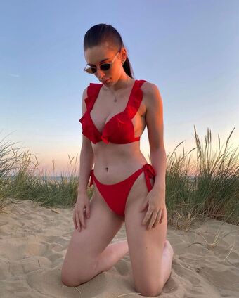 StephBlox Голі Зливи OnlyFans Фото 8
