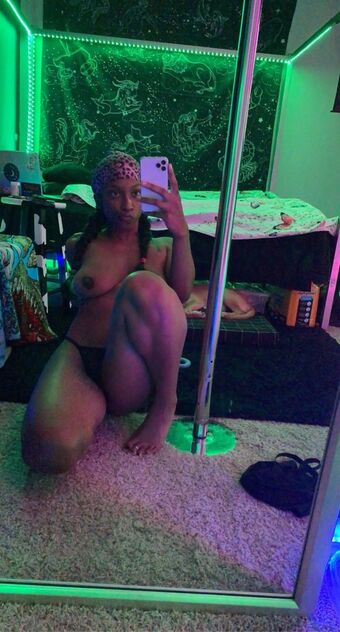 subdom Голі Зливи OnlyFans Фото 18
