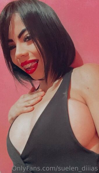 Suelencaroline_0 Голі Зливи OnlyFans Фото 4