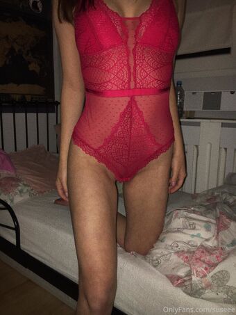 suseee Голі Зливи OnlyFans Фото 9