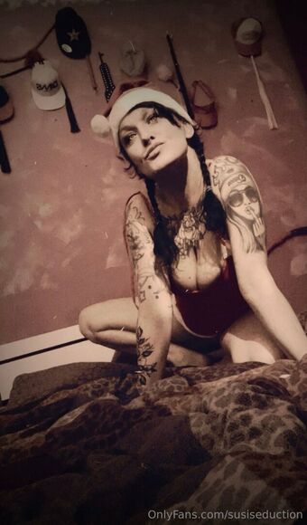 susiseduction Голі Зливи OnlyFans Фото 15