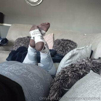 sweetsocksstudios Голі Зливи OnlyFans Фото 11
