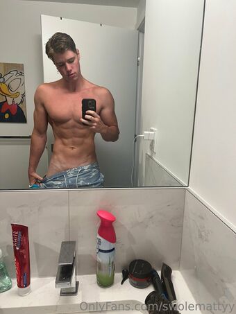 swolemattyy Голі Зливи OnlyFans Фото 22