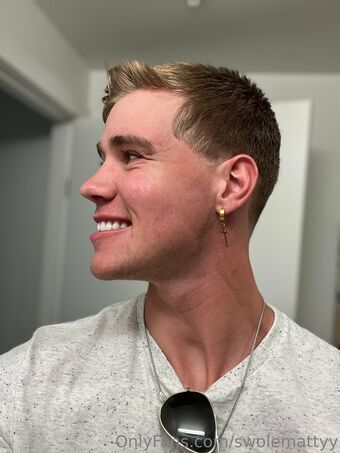 swolemattyy Голі Зливи OnlyFans Фото 31