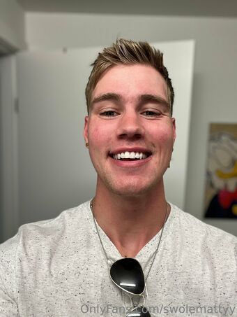swolemattyy Голі Зливи OnlyFans Фото 32