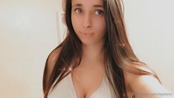 taylorxc Голі Зливи OnlyFans Фото 7