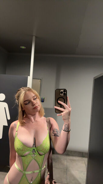 teexquila Голі Зливи OnlyFans Фото 3