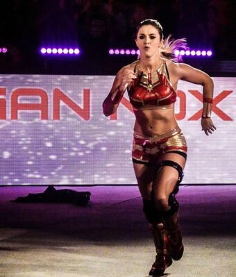 Tegan Nox