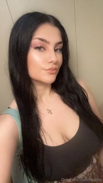 teoline Голі Зливи OnlyFans Фото 2