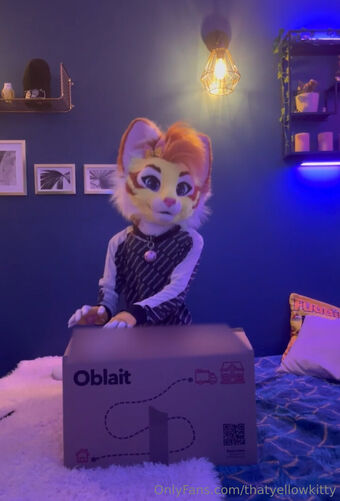thatyellowkitty Голі Зливи OnlyFans Фото 89