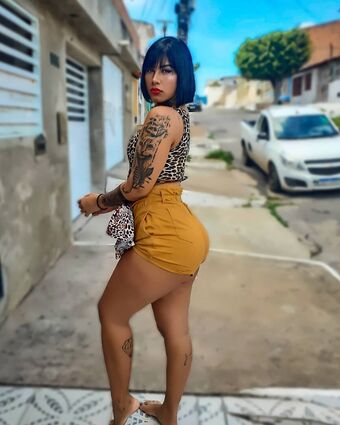 Thayanne Голі Зливи OnlyFans Фото 10
