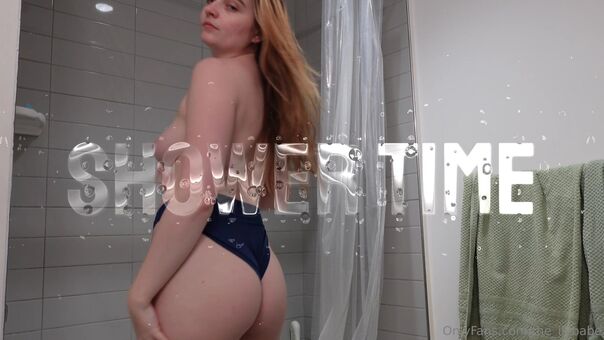 the_ilybabe Голі Зливи OnlyFans Фото 49