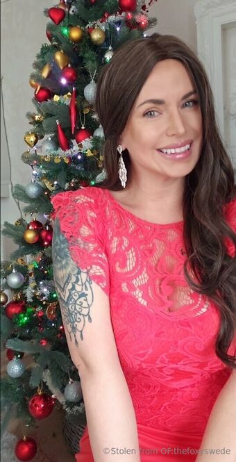 TheFoxySwede Голі Зливи OnlyFans Фото 22