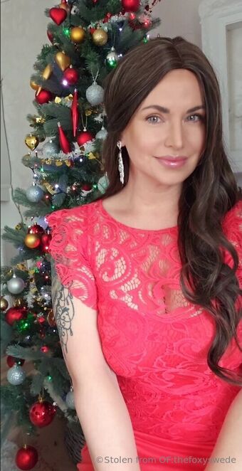 TheFoxySwede Голі Зливи OnlyFans Фото 23