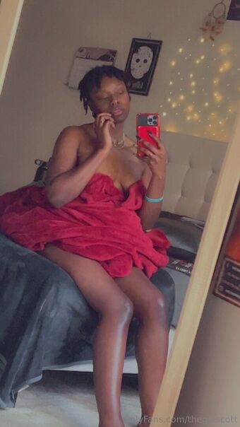 thegiascott Голі Зливи OnlyFans Фото 12