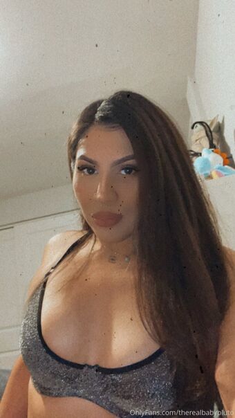 therealbabypluto Голі Зливи OnlyFans Фото 27