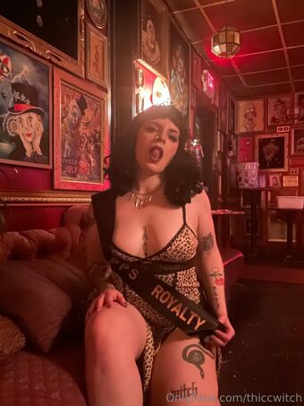 thiccwitch