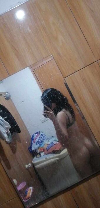 thyaxis Голі Зливи OnlyFans Фото 4