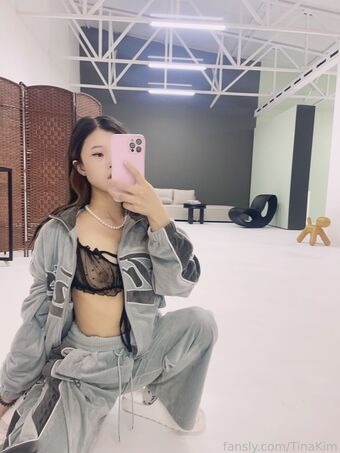 TinaKim Голі Зливи OnlyFans Фото 100