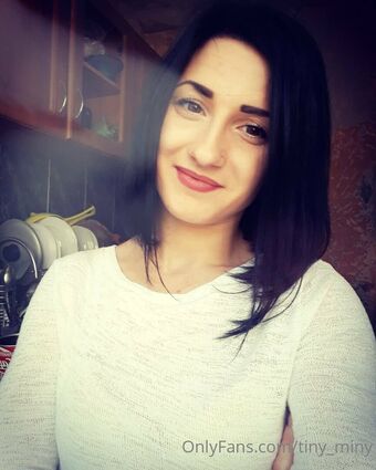 tiny_miny Голі Зливи OnlyFans Фото 1