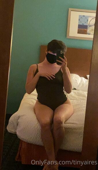 tinyaires Голі Зливи OnlyFans Фото 4