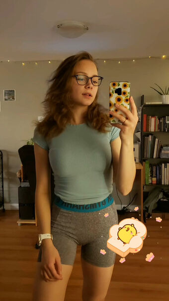 Tittyteaze Голі Зливи OnlyFans Фото 12