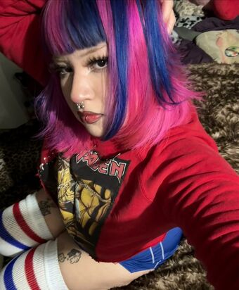 toeinurbutt Голі Зливи OnlyFans Фото 37