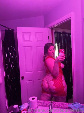 trapqueenary Голі Зливи OnlyFans Фото 9