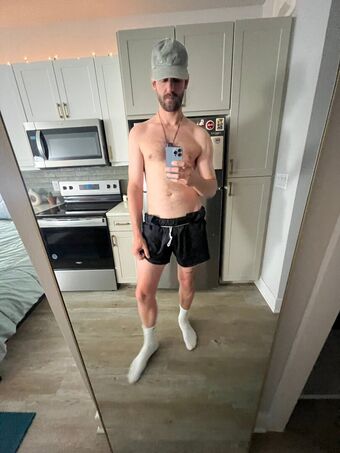 treyanthony Голі Зливи OnlyFans Фото 32