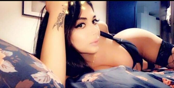 TS Nour Голі Зливи OnlyFans Фото 13