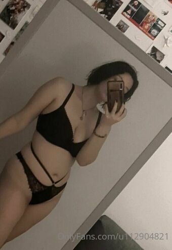 u112904821 Голі Зливи OnlyFans Фото 4