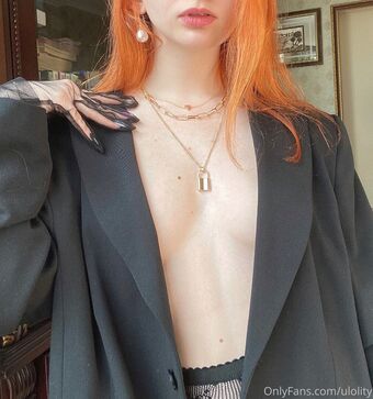 ulolity Голі Зливи OnlyFans Фото 9