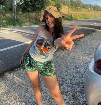 Ultia Голі Зливи OnlyFans Фото 15