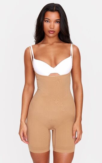 underbust Голі Зливи OnlyFans Фото 29