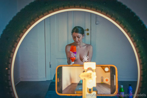 upperfloor Голі Зливи OnlyFans Фото 20