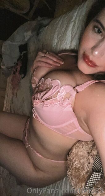 Vanessinator Голі Зливи OnlyFans Фото 29