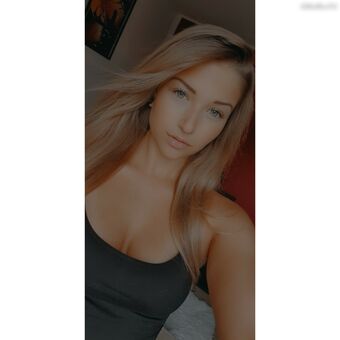 Vaninked Голі Зливи OnlyFans Фото 3