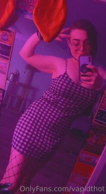 vapidthot Голі Зливи OnlyFans Фото 18
