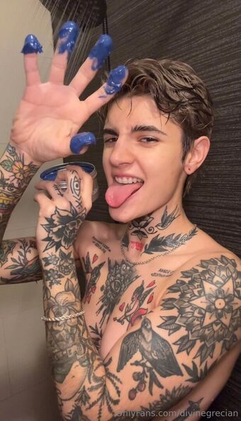 Vas Hal Голі Зливи OnlyFans Фото 42
